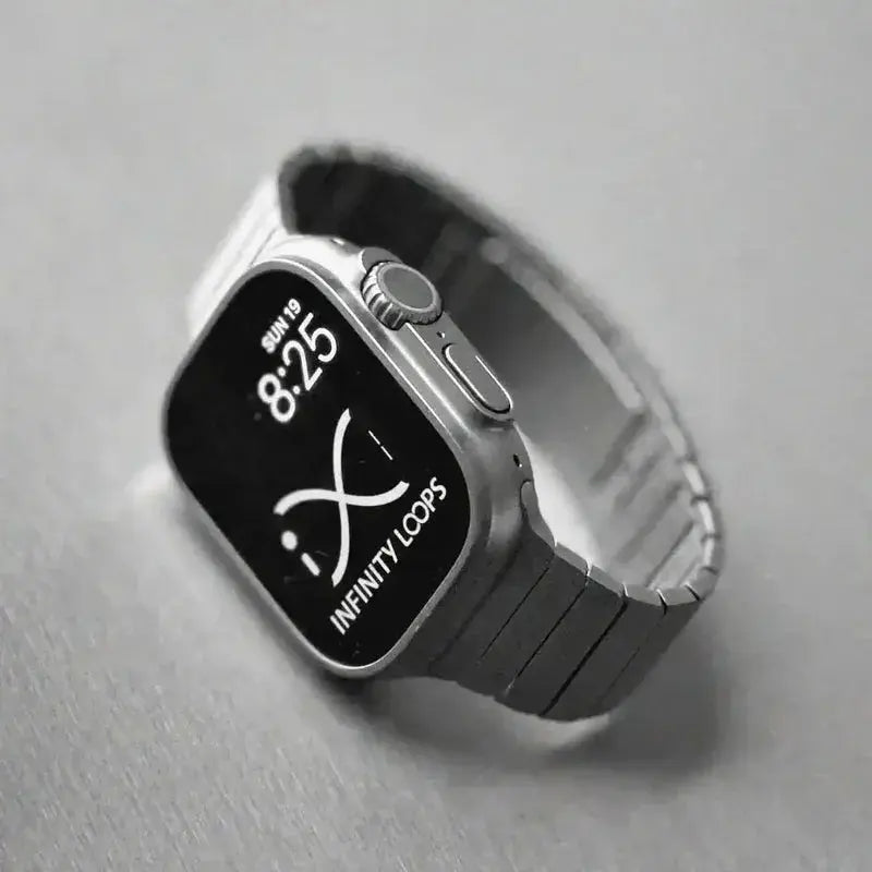 Photo of Apple Watch Ultra with titanium band 